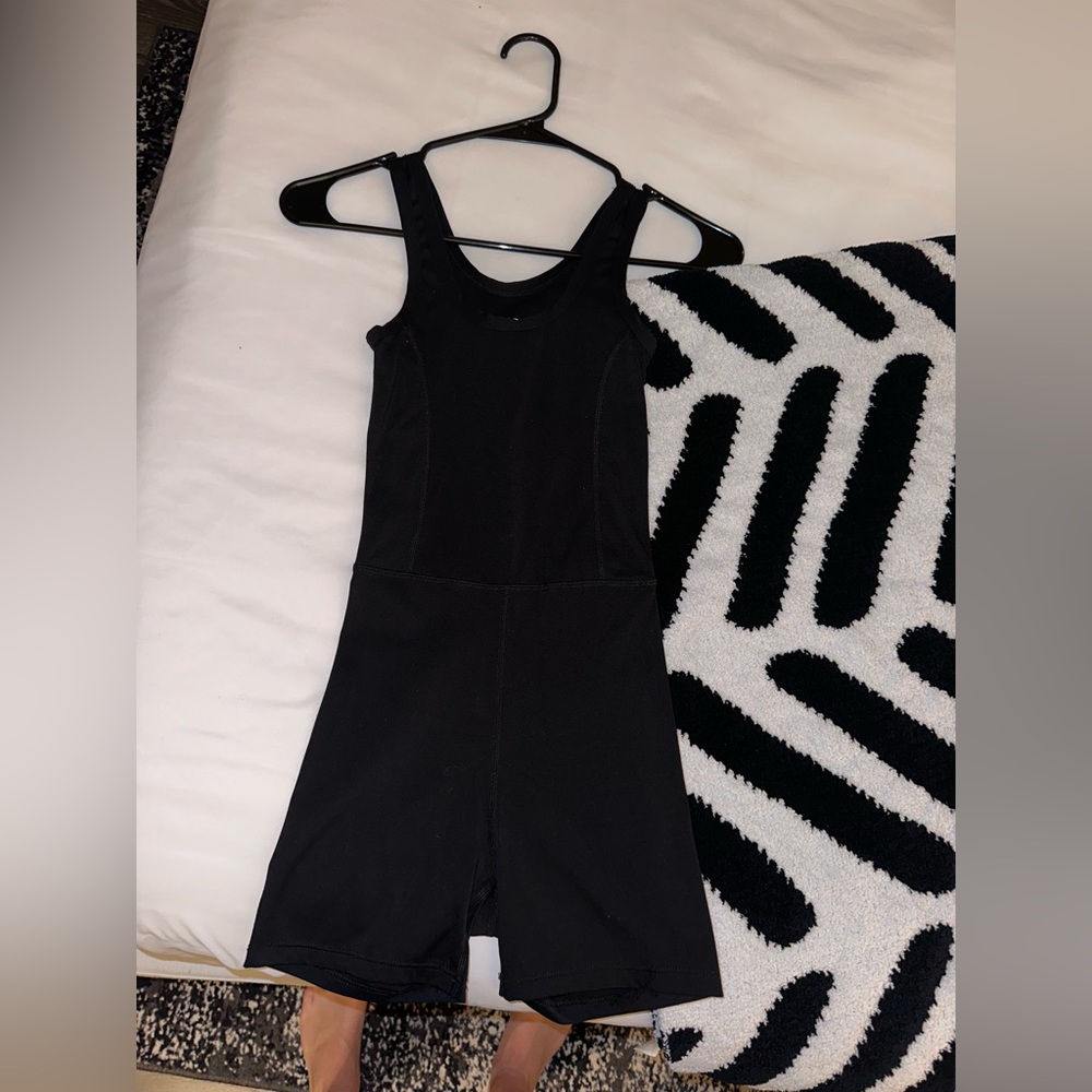 Set active onesie